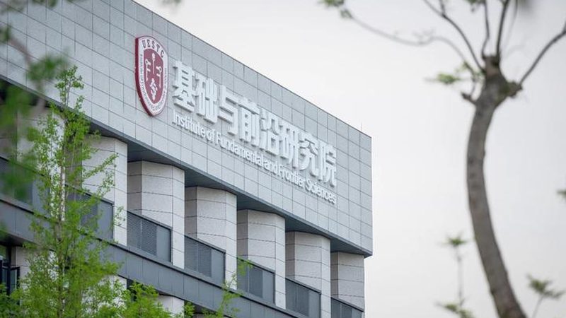 三极管代换，如何选择合适的直插贴片型号？**